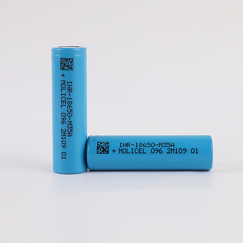 Molicel INR-18650-M35A L 形产品组合图