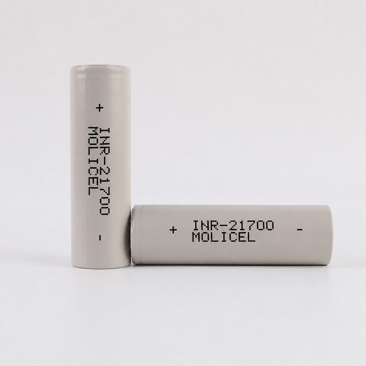 Molicel INR-21700-P60C L 形产品组合图
